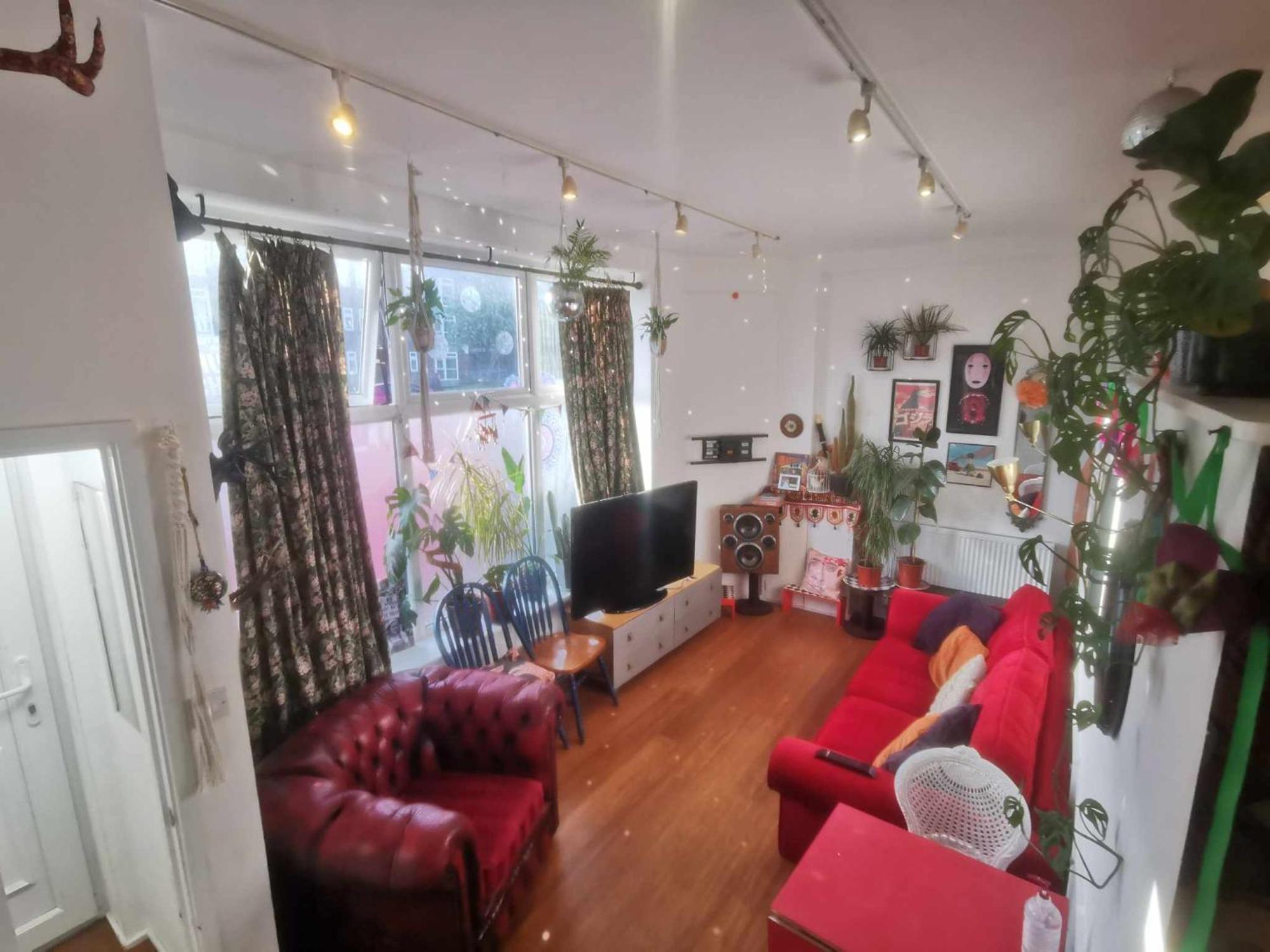 Bright, Roomy, Colourful Flat In Apartment Brighton